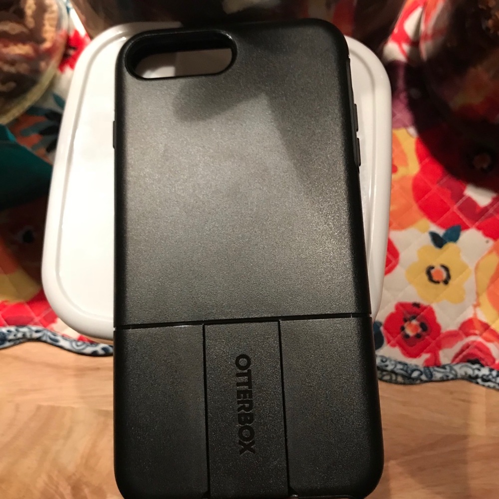 Otter box defender case for iPhone 7/8 +